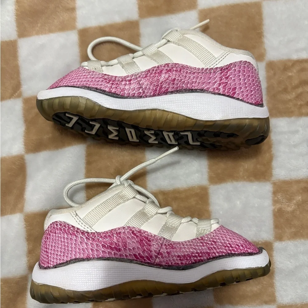 Pink Jordan’s
